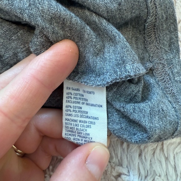 2/$15 American Eagle - Men’s Gray Short Sleeve T-Shirt Casual Crewneck Large - Picture 8 of 8